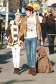 th_Celebrity_City_Agyness_Deyn_9.jpg