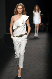 MANGO-coleccion-_FW-2013-080-barcelona-16.jpg