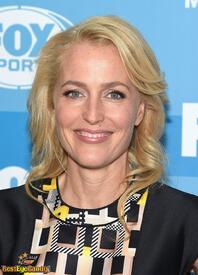 Gillian_Anderson_3109255_BestEyeCandyCOM.jpg