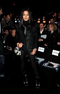 Jessica_Gomes_G_Star_Front_Row_Fall_2011_Mercedes_dBO7Gh1rxUtl.jpg