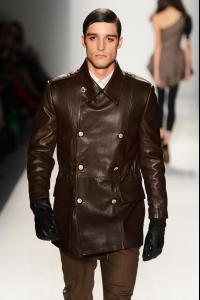 Sergio+Davila+Runway+Fall+2013+Mercedes+Benz+Msx5s1eWRp_x.jpg