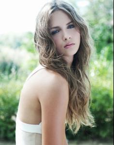Evelin Hegedus - Female Fashion Models - Bellazon
