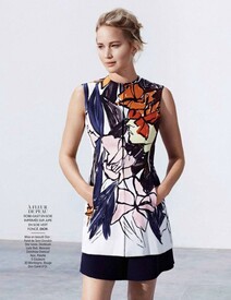 Jennifer-Lawrence---Madame-Figaro-2014--.jpg