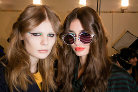 Fendi Fall 2016 Backstage yxxPgT737Kkx.jpg