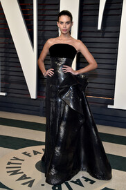 2017 Vanity Fair Oscar Party Hosted Gray.jpg