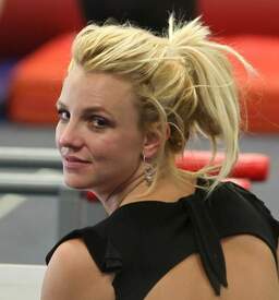 britney-spears-conservatorship-13.jpg