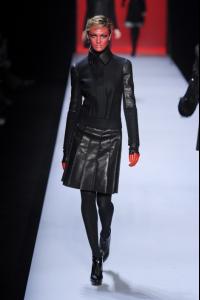 viktor_and_rolf_waw1112_050_m.jpg