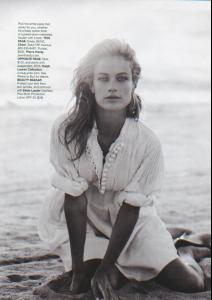 carolyn_murphy_ph.peter_lindbergh_harper__s_bazaarUS_may2006_5.jpg