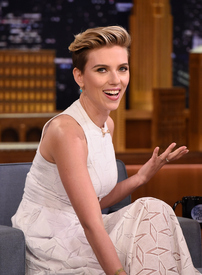 scarjo300415BZNimage004.jpg