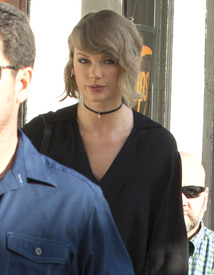 tswift050416BZNimage17.jpg