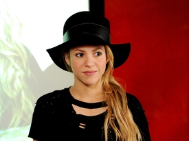 shakira300414BZNimage001.jpg