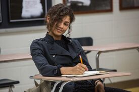 zendaya-spider-man-homecoming-2017-stills-2.jpg