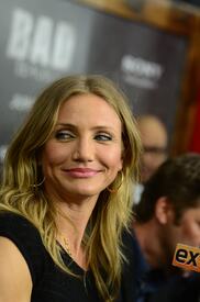 celebrity_paradise.com_TheElder_CameronDiaz2011_06_20_BadTeacherpremiereattheZiegfeldTheatreinNY129.jpg