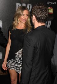 celebrity_paradise.com_TheElder_CameronDiaz2011_06_20_BadTeacherpremiereattheZiegfeldTheatreinNY170.jpg