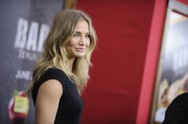 celebrity_paradise.com_TheElder_CameronDiaz2011_06_20_BadTeacherpremiereattheZiegfeldTheatreinNY63.jpg