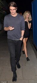 Tamsin-Egerton-date-night-with-Josh-Harnett.hUEu9V0J8FE-FYT7qc.jpg