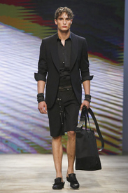 Daks-Menswear-SS17-Milan-5860-1466357186-bigthumb.jpg