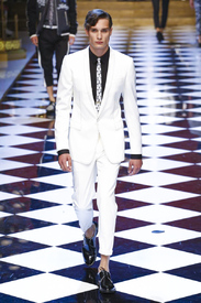 Dolce-Gabbana-Menswear-SS17-Milan-0275-1466256343-bigthumb.jpg