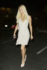 Paris Hilton - At Nobu in Malibu July 22 2011(9).jpg