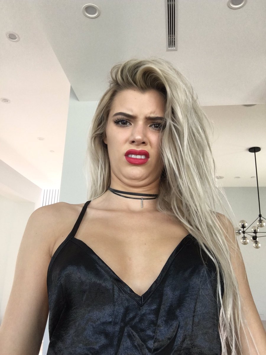 Alissa Violet Leaked