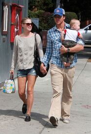 CU-Ali Larter and family leaving Hugo's in West Hollywood-13.jpg