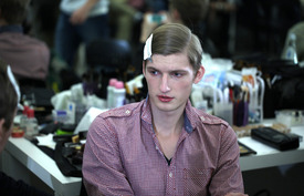 milan_mfw_2012_2013_prada_backstage_09.jpg