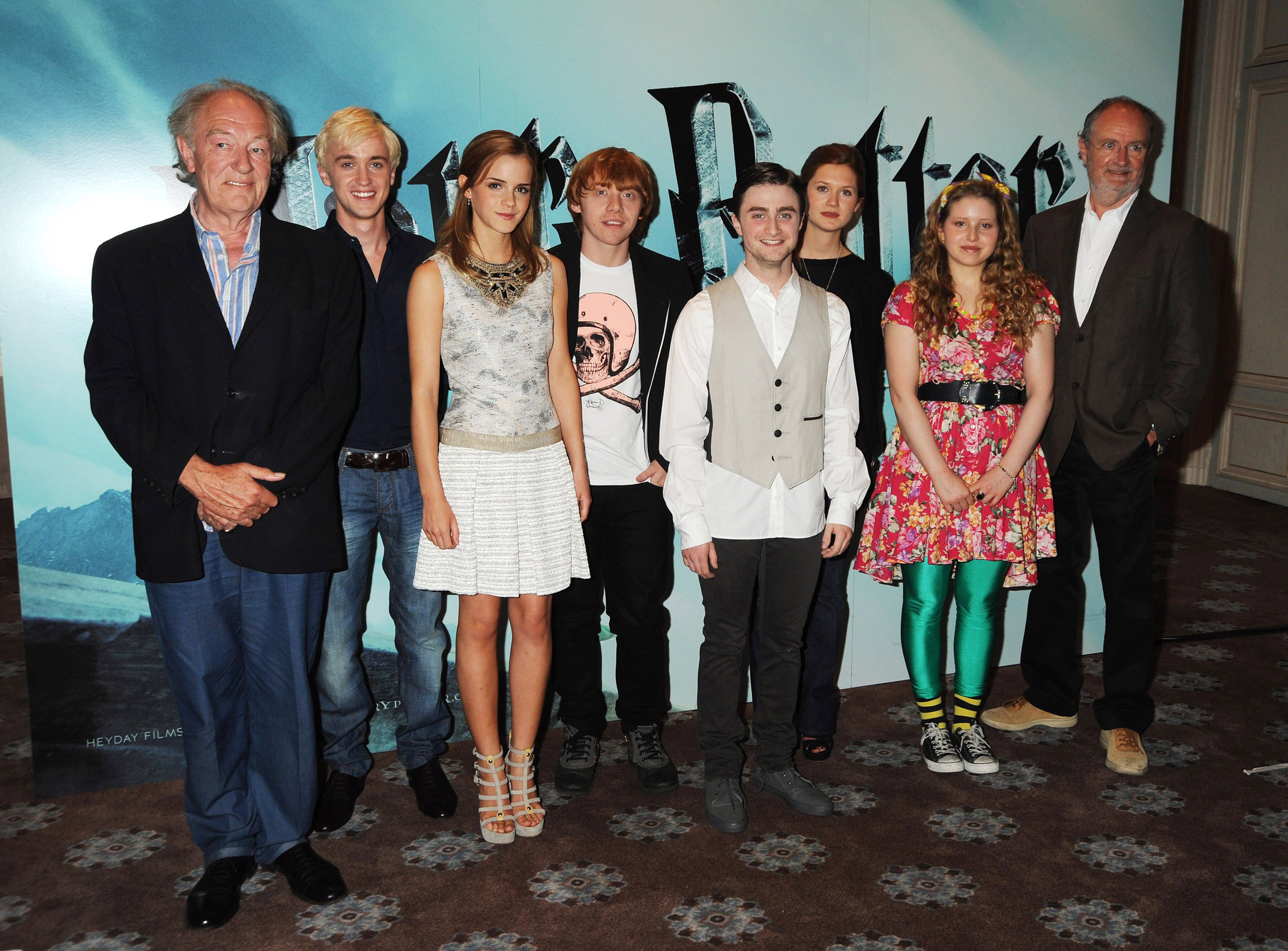 Harry Potter and the Haalf-Blood Prince premiere 2009/monthly_10_2011/post-...