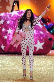 vsfs2010-adrianalimafan.net-0563.jpg