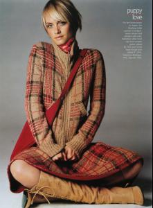 amber_vogue_US_Aug01_whatsuitsyou_bystevenmeisel_LJ__steven_meisel8.jpg