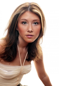 kinopoisk.ru-Jewel-Staite-1132637.jpg