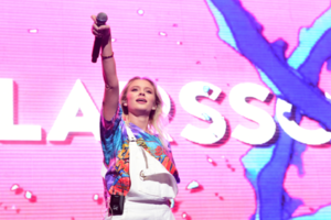 Zara Larsson 997 Triple Ho Show19.png