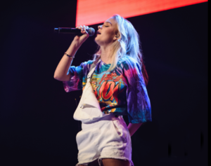 Zara Larsson 997 Triple Ho Show23.png