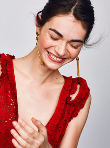 jeff-allen-elle-magazine-nordstrom-antonina-vasylchenko-2-reddress-smile-160420.thumb.jpg.e2e5c04461bd07c8a4b2c35e39106290.jpg