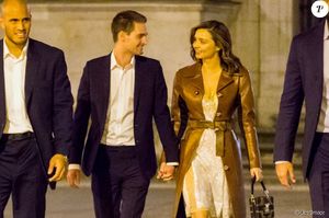 3194857-miranda-kerr-et-son-compagnon-evan-spieg-950x0-1.thumb.jpg.aa059ccb7c124be203b83a5d0d245d56.jpg