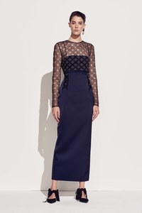 13-camilla-and-marc-resort-17.thumb.jpg.dbcdc74dd15c78ea5e9b3a1f08f53bf8.jpg