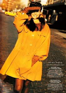 vogue_uk_aug_1989_28.thumb.jpg.ea16cbb4897ceafb0f4a6ac4a1d8ded9.jpg