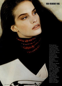 Metzner_Vogue_US_November_1987_05.thumb.jpg.3446e5758c97cb60faf6f3c3e9a928af.jpg