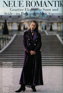 Anja-Kneller-Vogue-Germany-July-1993-Neue-Romantik-Doug-Ordway-01.thumb.jpg.fc18f3acba13a3efa9ecbea2cfdbee6c.jpg