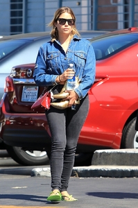 ashley-benson-leaving-a-nail-salon-in-studio-city-72517-25.jpg