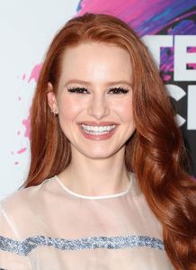 madelaine-petsch-teen-choice-awards-in-los-angeles-august-13-2017-1.jpg