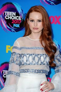 madelaine-petsch-teen-choice-awards-in-los-angeles-august-13-2017-5.jpg