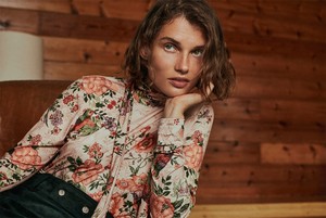 Zara-Autumn-Winter-2017-1.thumb.jpg.b273cb02f2ae1c2baca7ce940f2ce7c6.jpg