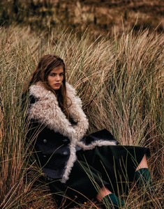 59d28d407f766_PorterMagazine23Winter20176.thumb.jpg.0f147007448e3b4d6d61338410ba0847.jpg