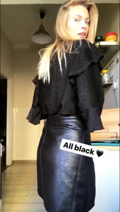 allblack.thumb.jpg.47bfa79dc3134ed5ab5d30d47cd2cf6c.jpg