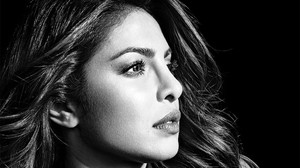 priyanka-chopra-power-of-women-variety-2017.thumb.jpg.2d4ae22f318bfe6ddf19a178efaecffd.jpg