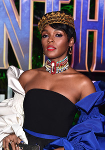 Janelle+Monae+Los+Angeles+World+Premiere+Marvel+8EIW2WLKUgQx.jpg