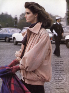 Elgort_Vogue_US_July_1982_03.thumb.jpg.f22e0cce069727ed2ea8402a1a0a76da.jpg