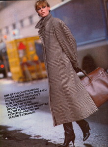 Elgort_Vogue_US_September_1982_05.thumb.jpg.930c0a4fc6c13c90fbb67fd131a77a9f.jpg