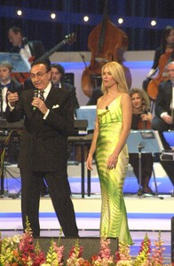 SANREMO abril 2001 Premio Regia Televisiva c.jpg