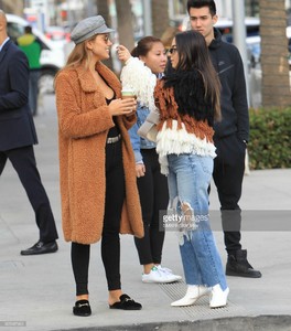 kara-del-toro-is-seen-on-february-27-2018-in-los-angeles-california-picture-id925387662.jpg